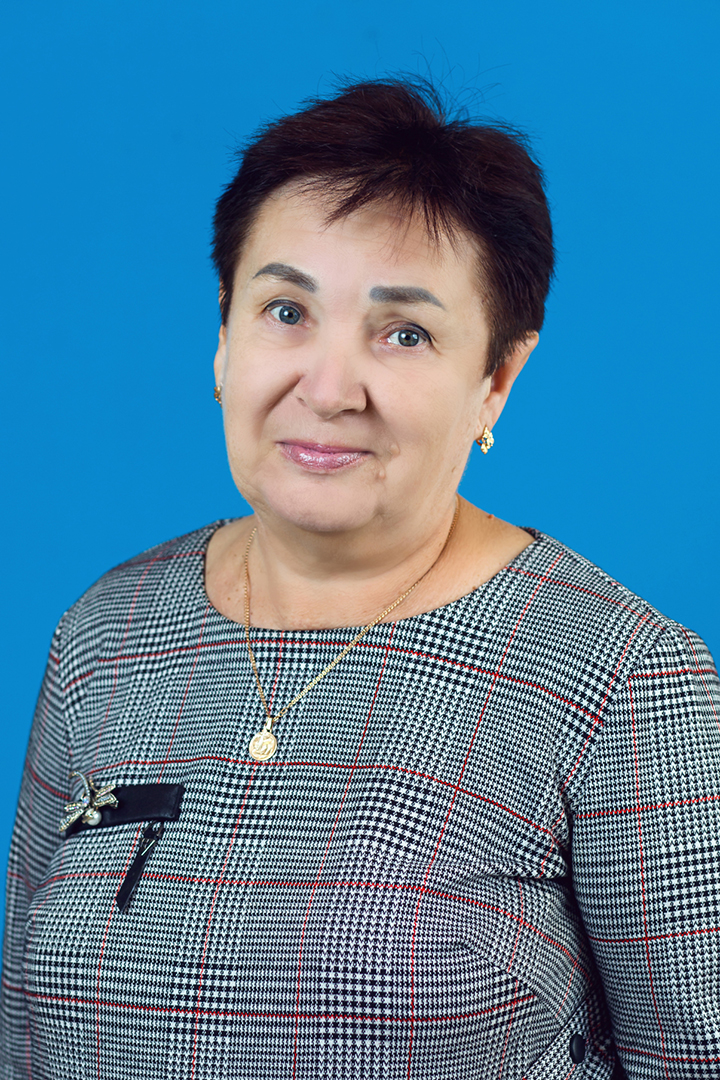 Попцова Елена Владимировна.