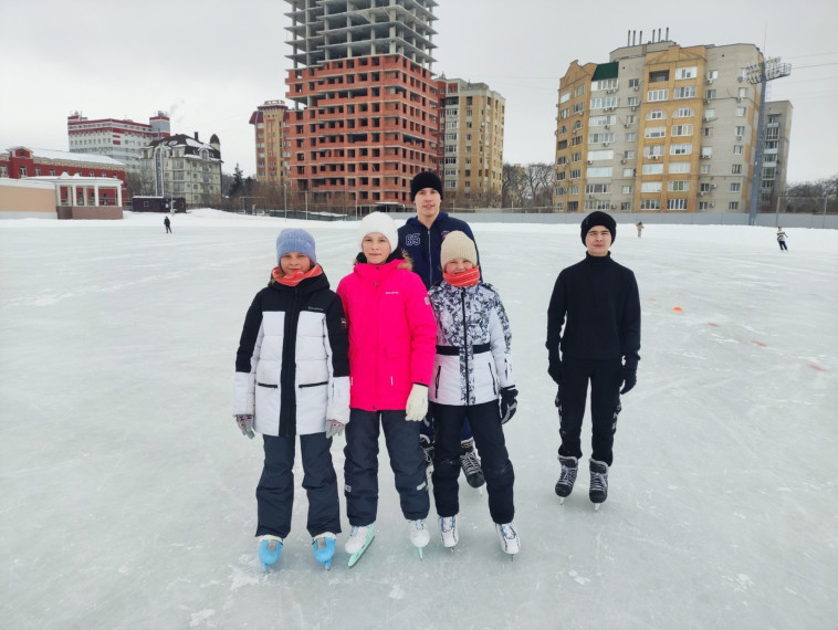 Районные соревнования по конькобежному спорту «Лёд надежды нашей».